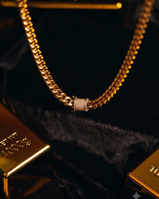 Cadena cubana Miami 10mm enchapada en oro 18K entre lingotes